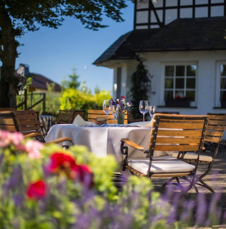 Hotel Waldhaus Foeckinghausen Bestwig Esterno foto